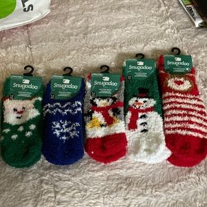 Snugadoo Christmas non skid socks